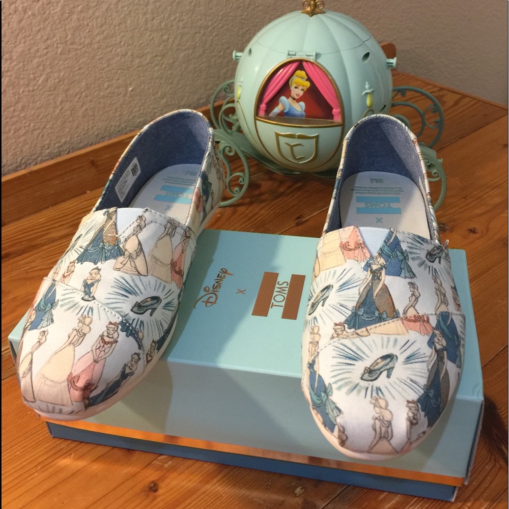 Disney Cinderella Toms